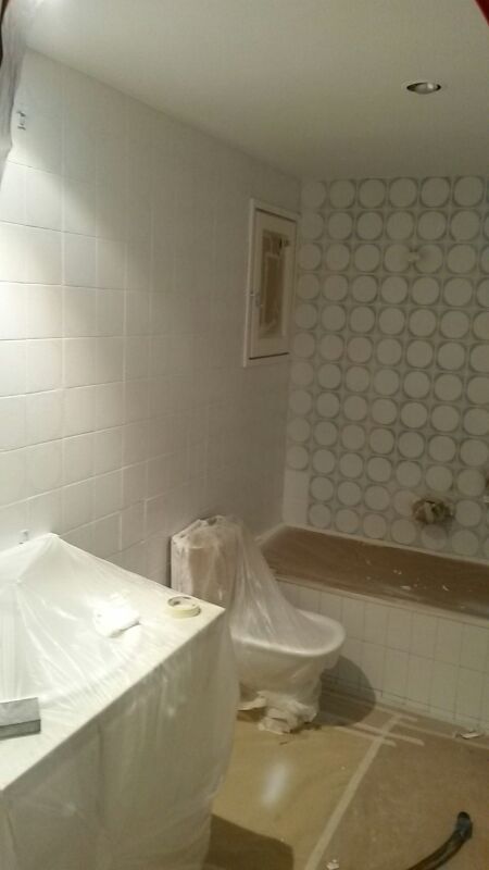 pintar azulejos de baño